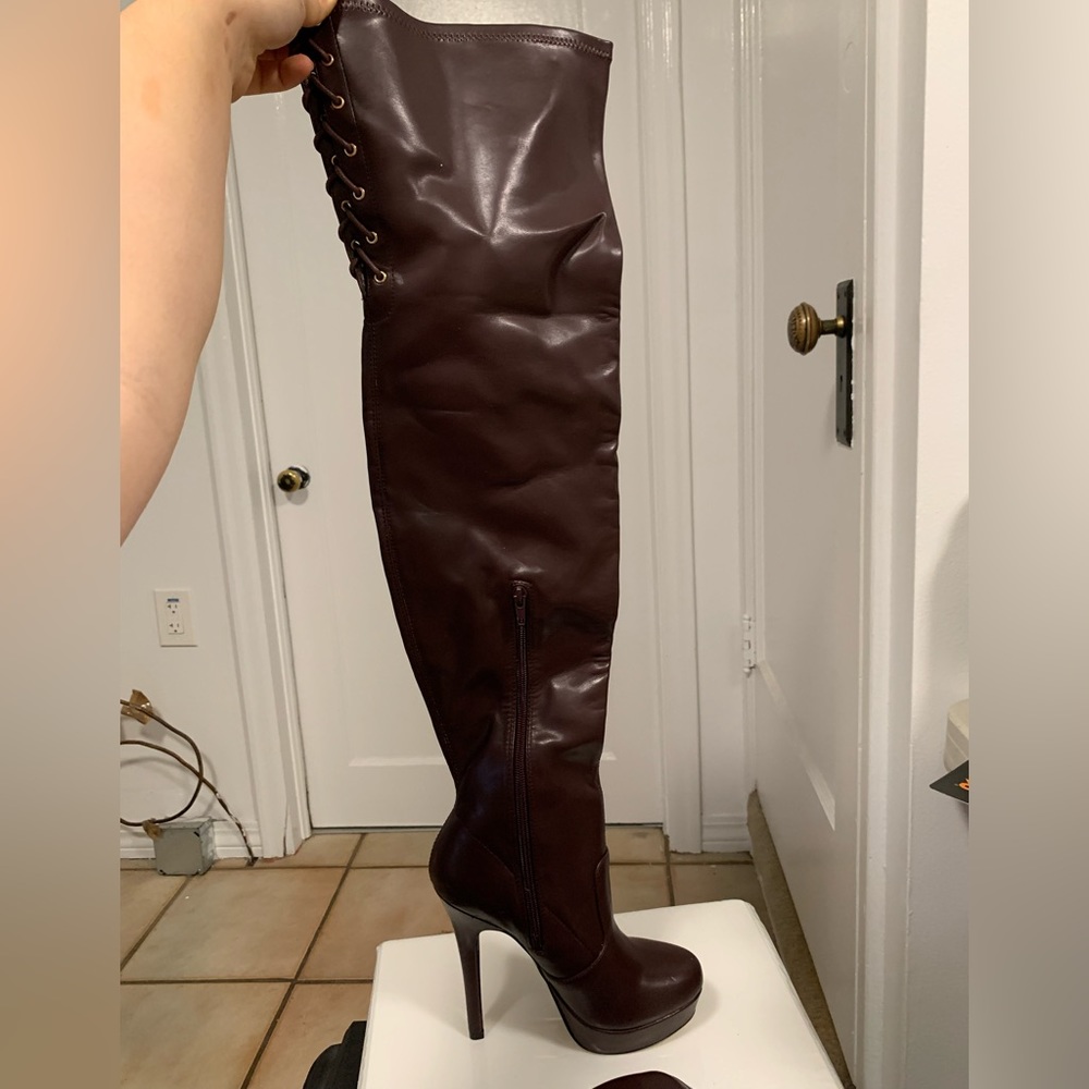 Shoe dazzle Wine Stiletto Over the Knee Bootie 7.5